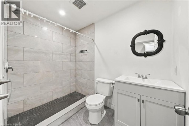 Photo 13 at 251 Rawdon Street, East Ward, Brantford