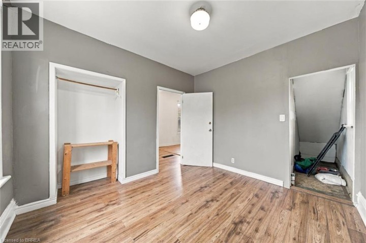 Photo 19 at 251 Rawdon Street, East Ward, Brantford