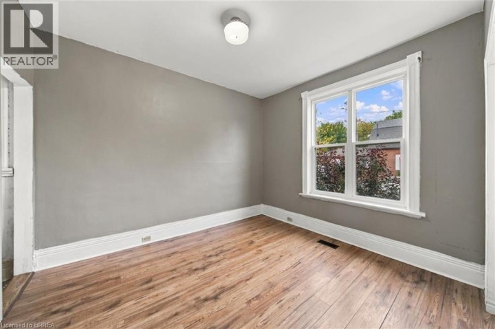 Photo 18 at 251 Rawdon Street, East Ward, Brantford