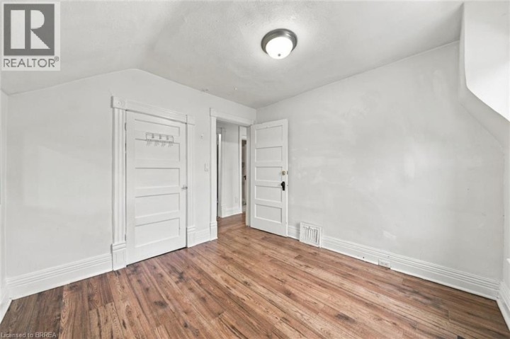 Photo 27 at 251 Rawdon Street, East Ward, Brantford