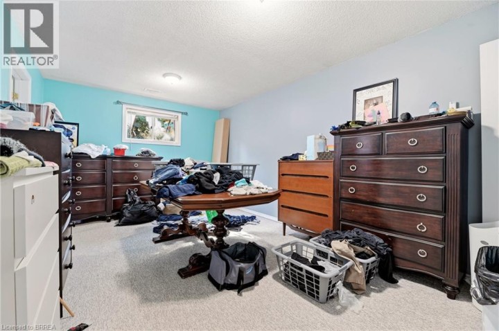Photo 21 at 82 Beaver Crescent, Brantwood Park, Brantford