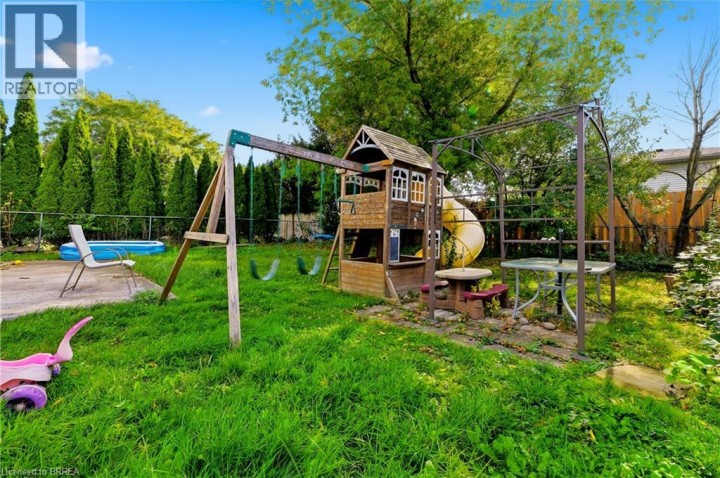 Photo 25 at 82 Beaver Crescent, Brantwood Park, Brantford