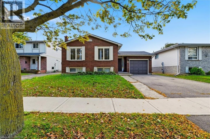 Photo 28 at 82 Beaver Crescent, Brantwood Park, Brantford