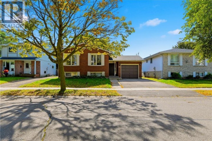 Photo 29 at 82 Beaver Crescent, Brantwood Park, Brantford