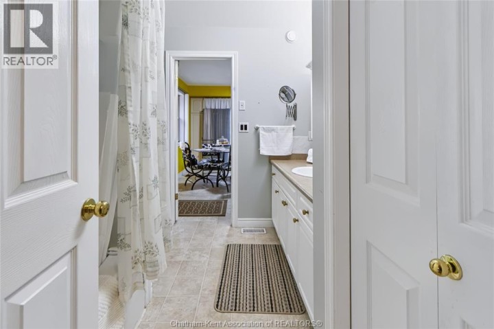 Photo 15 at 913 St George Street, Norfolk County