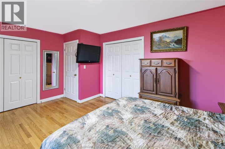 Photo 12 at 913 St George Street, Norfolk County