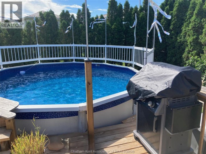 Photo 33 at 913 St George Street, Norfolk County