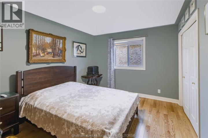 Photo 13 at 913 St George Street, Norfolk County