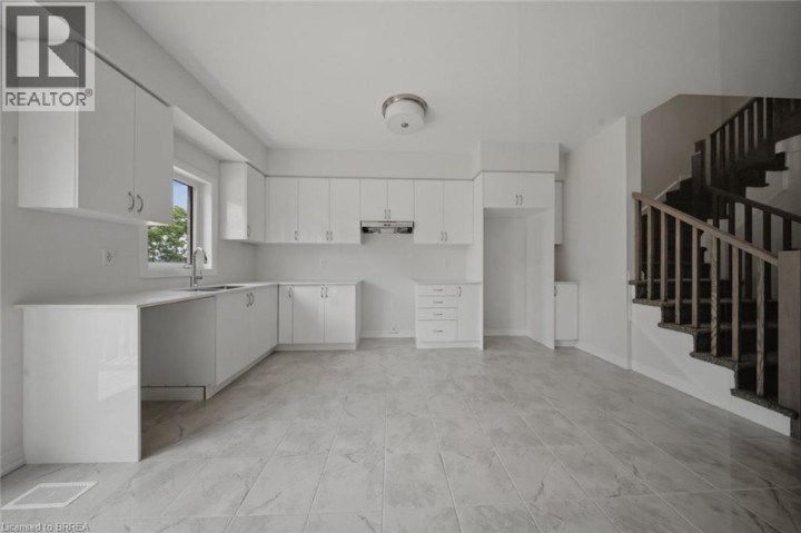 Photo 17 at 50 - 313 Conklin Road, Tutela Heights, Brantford