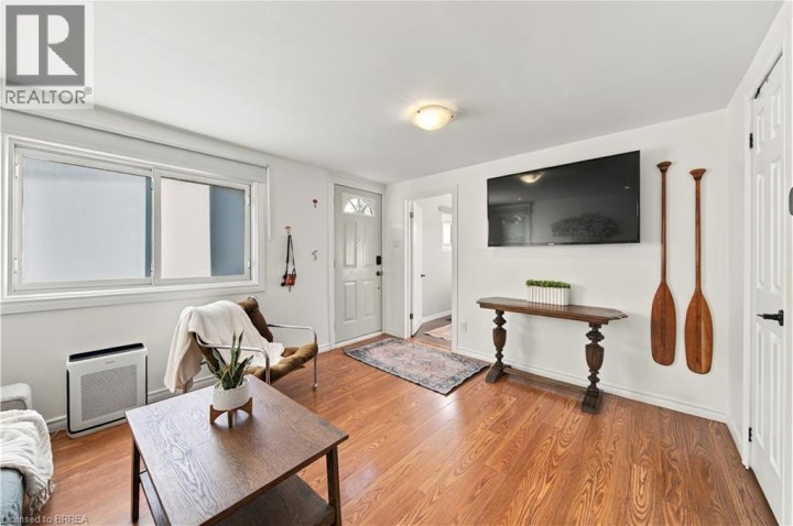 Photo 4 at 98 W Dundas Street, Innerkip (Victoria Park), Woodstock