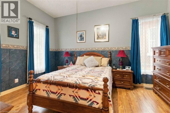 Photo 12 at 78 Ontario Street, Eagle Place West, Brantford