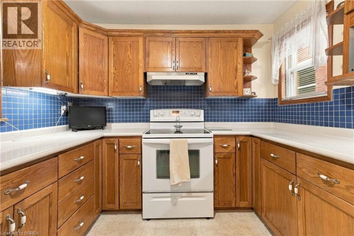 Photo 25 at 78 Ontario Street, Eagle Place West, Brantford