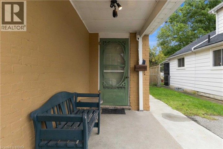 Photo 4 at 78 Ontario Street, Eagle Place West, Brantford