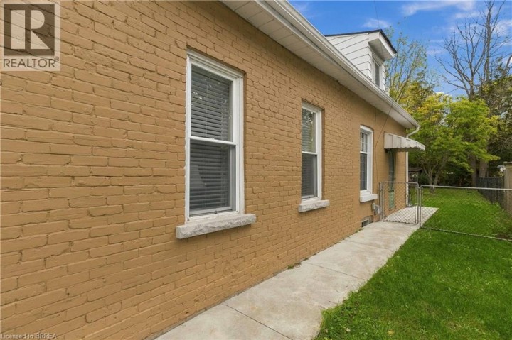 Photo 5 at 78 Ontario Street, Eagle Place West, Brantford