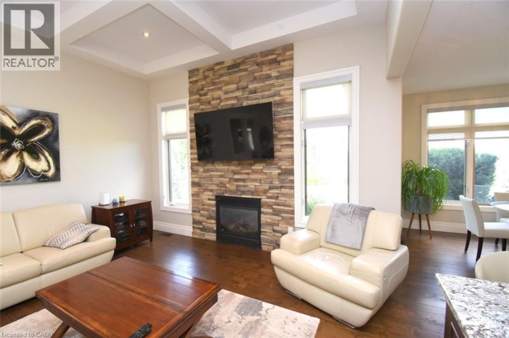 Photo 5 at 1 Ellington Place, Oakhill Dr, Brantford