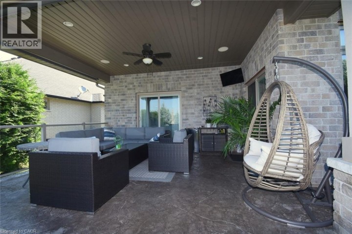 Photo 27 at 1 Ellington Place, Oakhill Dr, Brantford