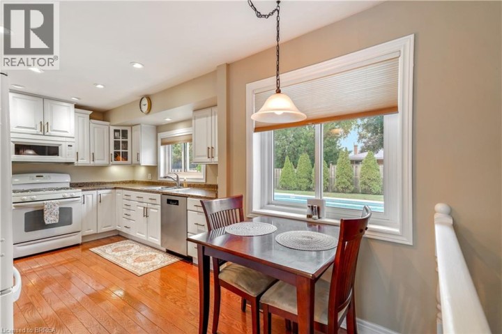 Photo 17 at 25 Brier Crescent, Rosedale / Gable Height, Brantford