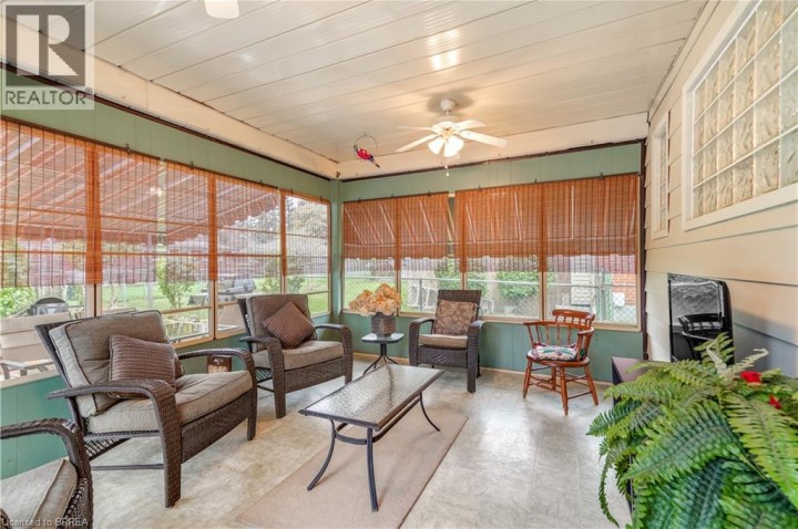 Photo 32 at 25 Brier Crescent, Rosedale / Gable Height, Brantford