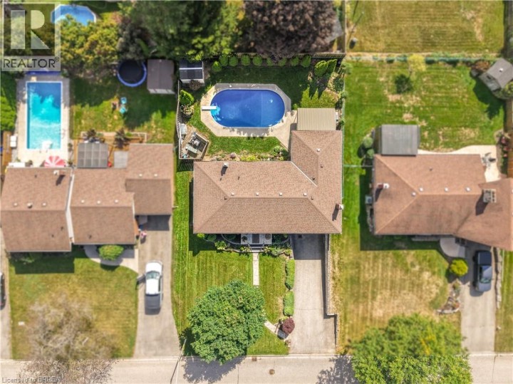 Photo 50 at 25 Brier Crescent, Rosedale / Gable Height, Brantford
