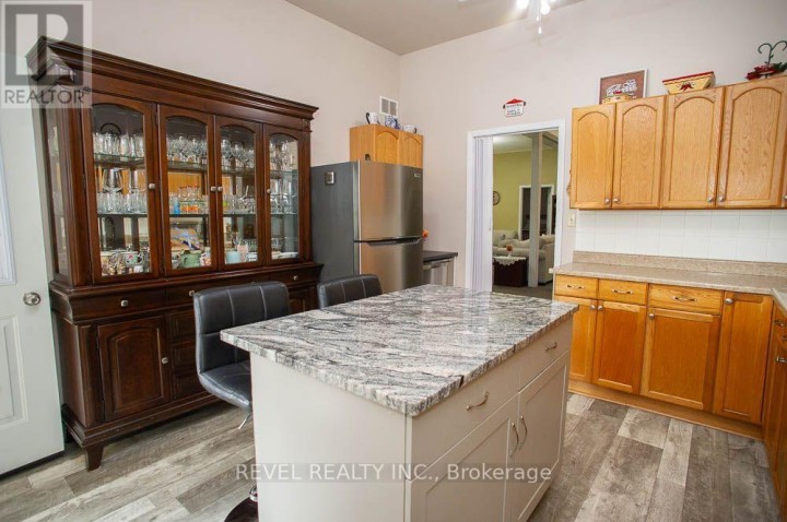 Photo 36 at 572 Concession 6 Townsend, Waterford, Norfolk County
