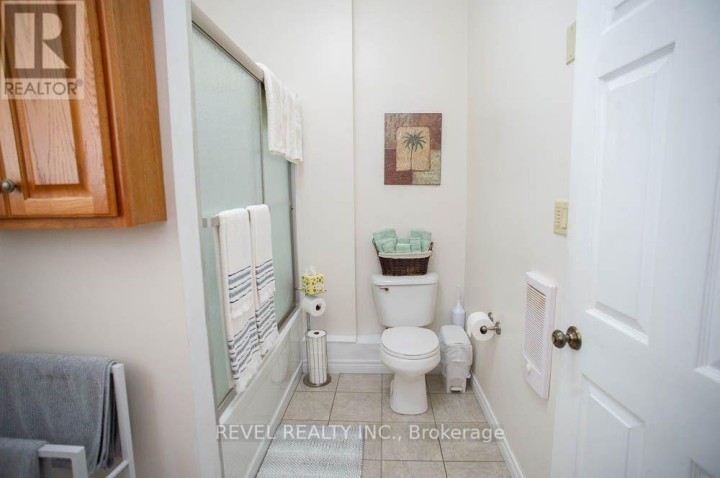 Photo 39 at 572 Concession 6 Townsend, Waterford, Norfolk County