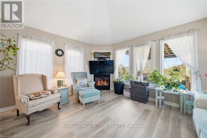 Photo 18 at 4 Balsam Trail, Port Rowan, Norfolk County