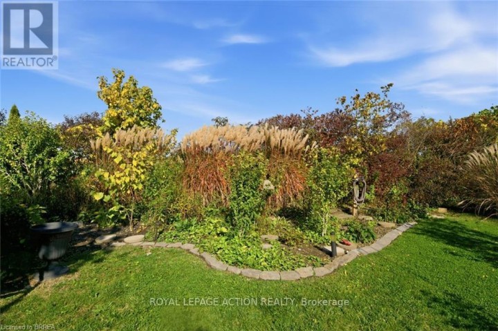 Photo 36 at 4 Balsam Trail, Port Rowan, Norfolk County