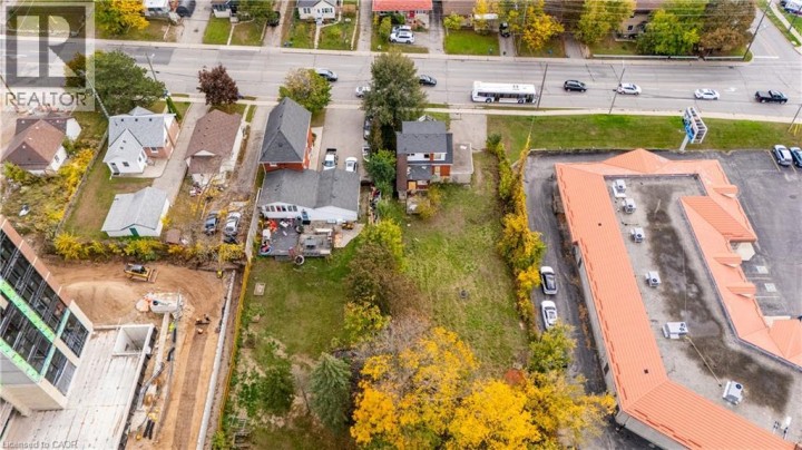 Photo 5 at 342 West Street, Terrace Hill, Brantford