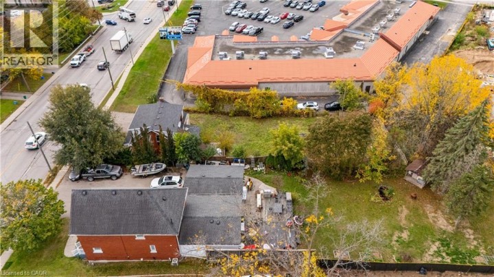 Photo 6 at 342 West Street, Terrace Hill, Brantford
