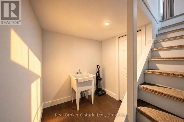 Photo 17 at 139 Superior Street, Brantford