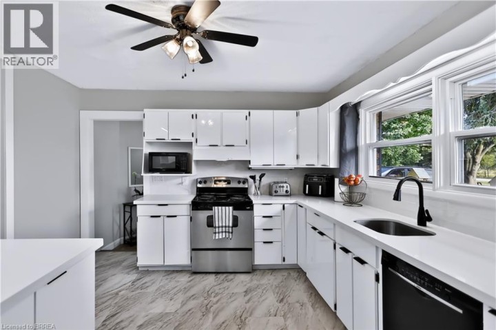 Photo 12 at 70 River Road, Sw Rural, Brantford