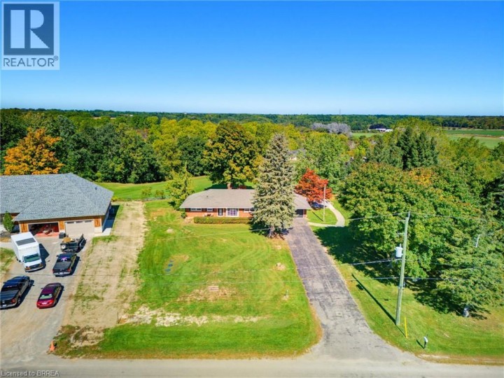 Photo 2 at 70 River Road, Sw Rural, Brantford
