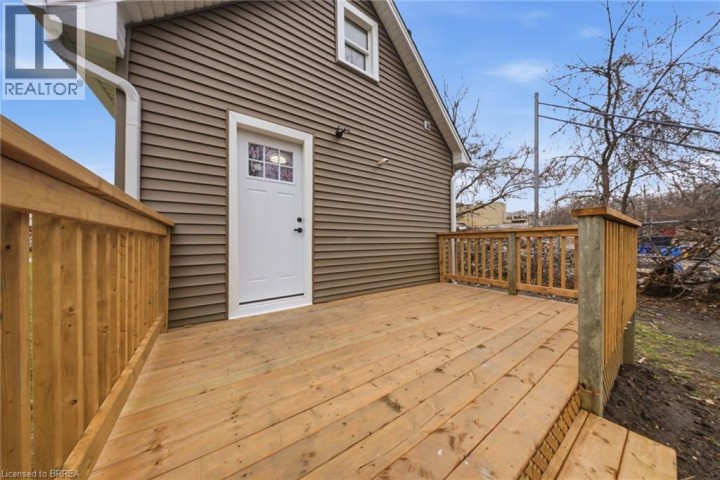 Photo 21 at 17 Able Avenue, Victoria / Arthur, Brantford
