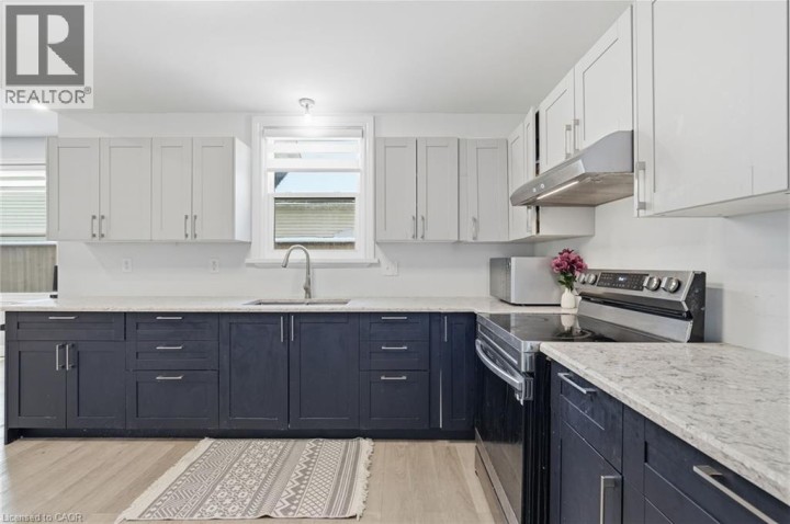 Photo 11 at 108 Eagle Avenue, Eagle Place West, Brantford