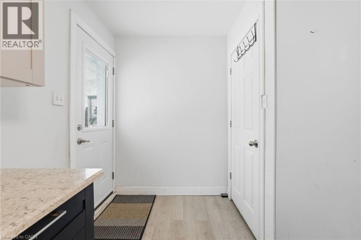 Photo 14 at 108 Eagle Avenue, Eagle Place West, Brantford
