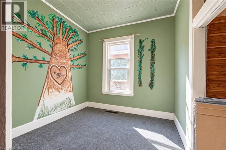 Photo 11 at 46 Maitland Street, East Ward, Brantford