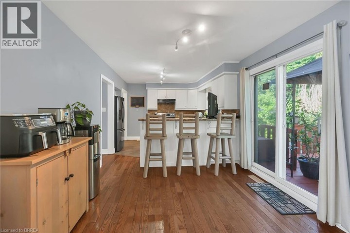 Photo 11 at 56 Forsythe Avenue, Fairview / Greenbrier, Brantford