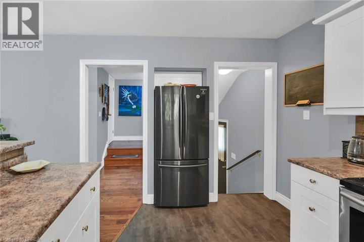 Photo 16 at 56 Forsythe Avenue, Fairview / Greenbrier, Brantford