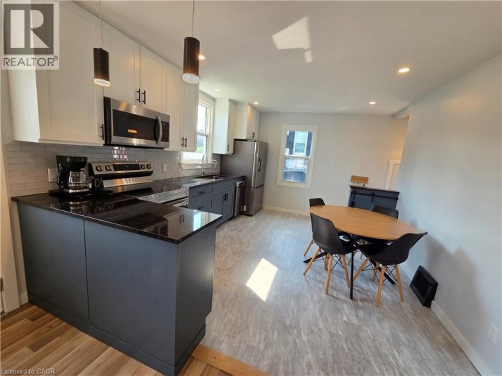 Photo 9 at 304 Mill Street, Woodstock - South, Woodstock