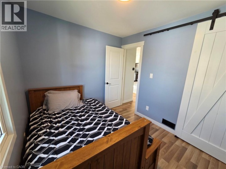 Photo 13 at 304 Mill Street, Woodstock - South, Woodstock