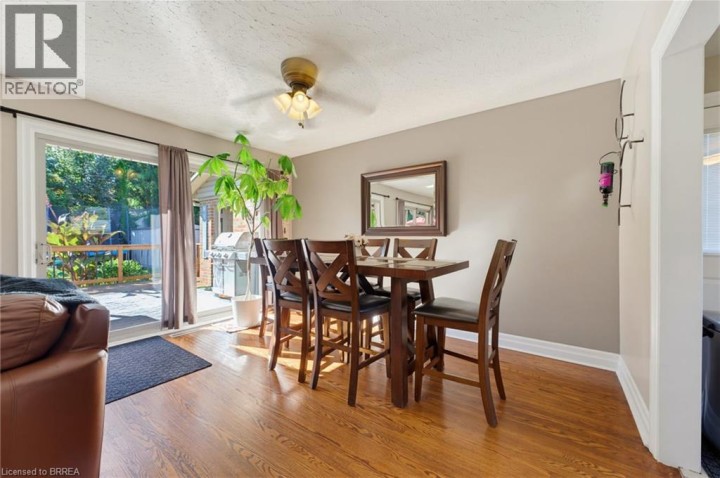 Photo 14 at 27 Brier Crescent, Brier Park, Brantford