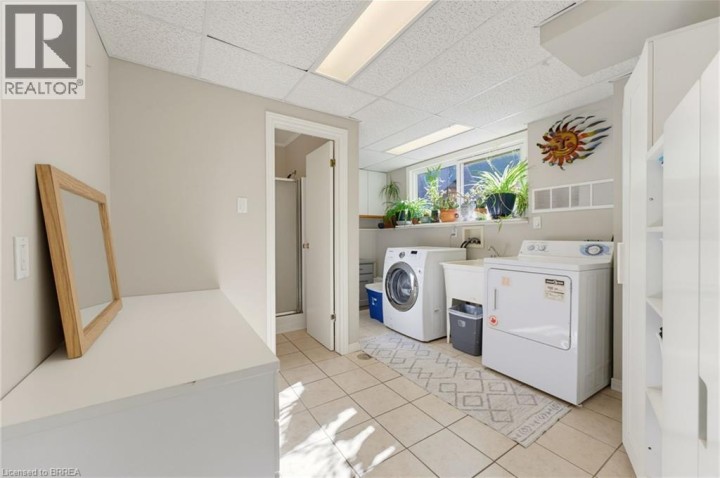 Photo 27 at 27 Brier Crescent, Brier Park, Brantford