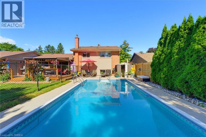 Photo 34 at 27 Brier Crescent, Brier Park, Brantford