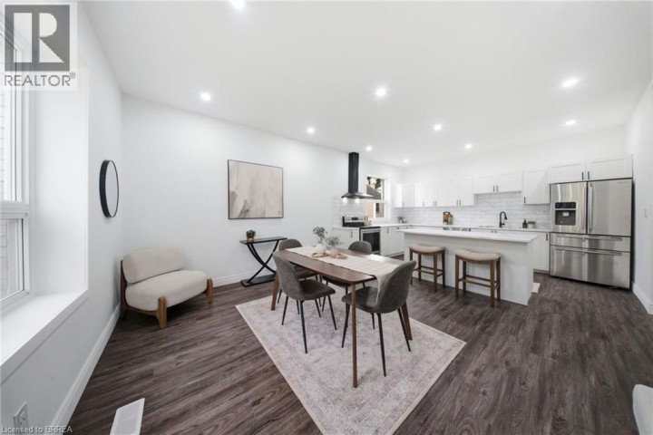 Photo 7 at 42 Peel Street, Victoria / Arthur, Brantford