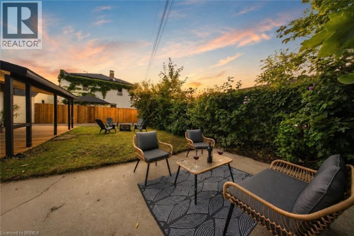 Photo 27 at 42 Peel Street, Victoria / Arthur, Brantford