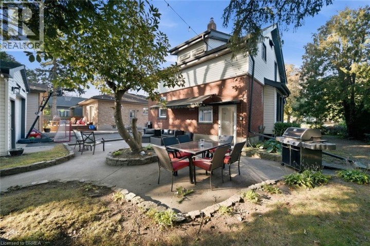 Photo 35 at 13 Forest Road, Echo Place, Brantford