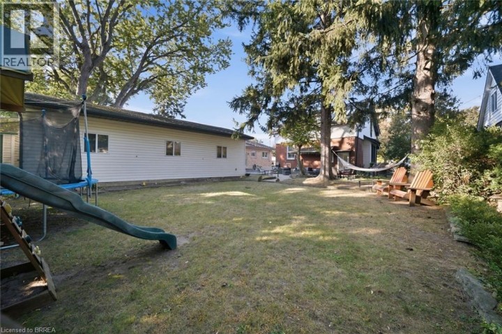 Photo 42 at 13 Forest Road, Echo Place, Brantford