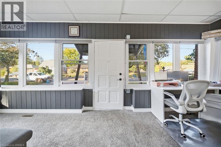 Photo 5 at 13 Forest Road, Echo Place, Brantford