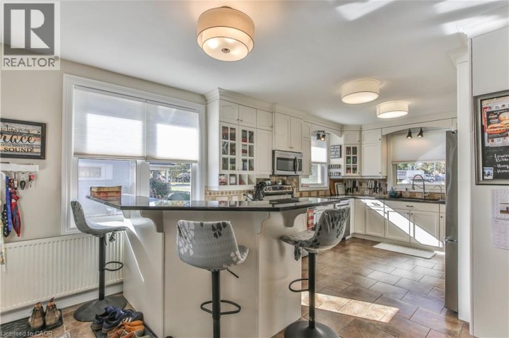 Photo 10 at 66 Lisgar Avenue, Tillsonburg