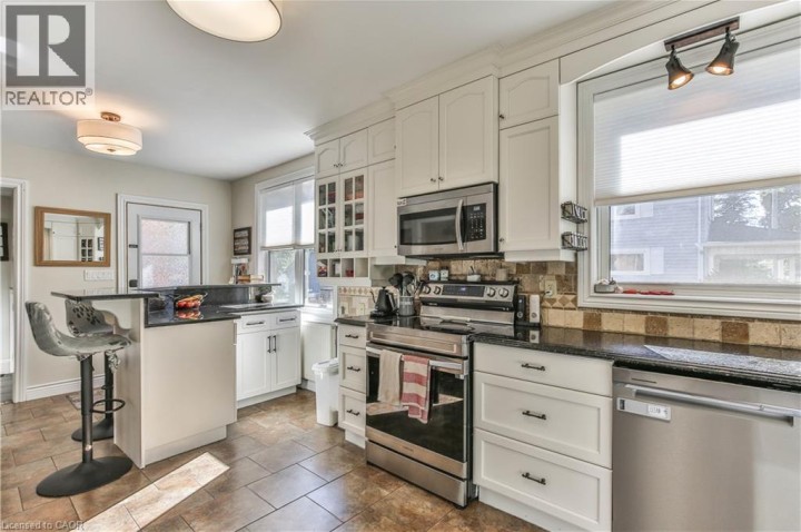 Photo 14 at 66 Lisgar Avenue, Tillsonburg